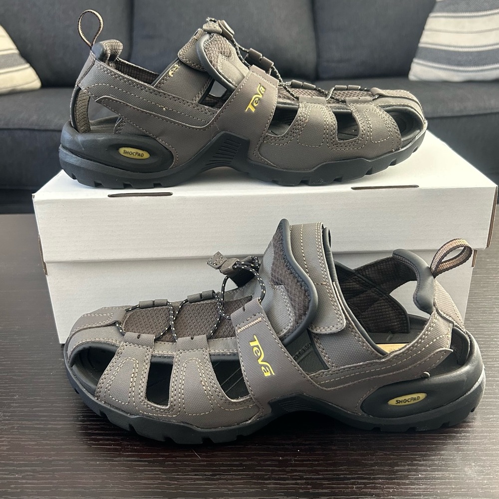 TEVA MEN FOREBAY SANDALS